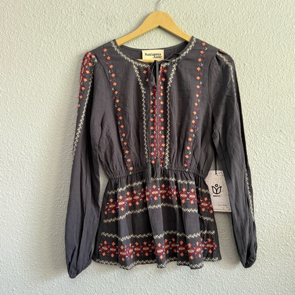 Savanna‎ Jane Embroidered Long Sleeve Blouse Size Small NWT